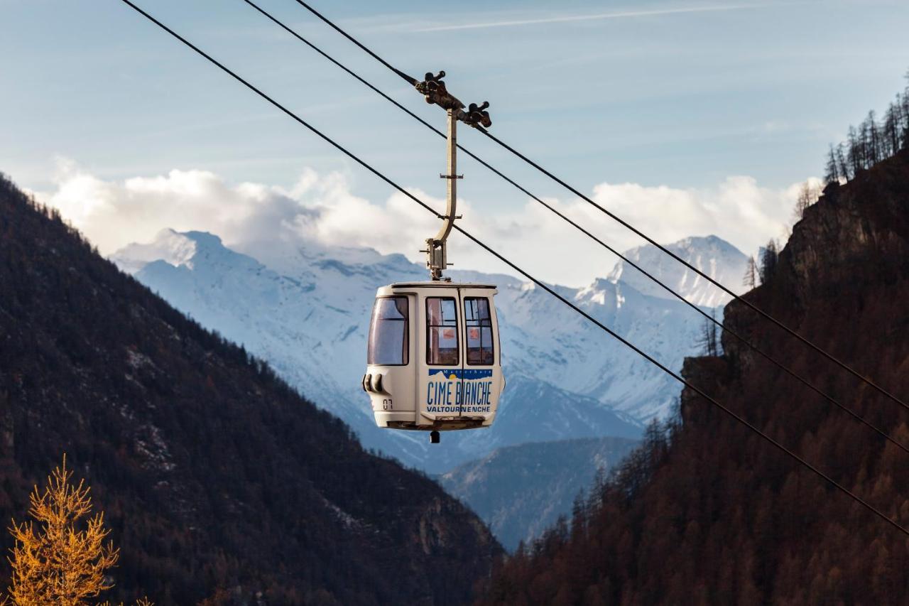 Hellochalet - Maison Paquier - Family Ski Holiday In The Resort Center Valtournenche Luaran gambar