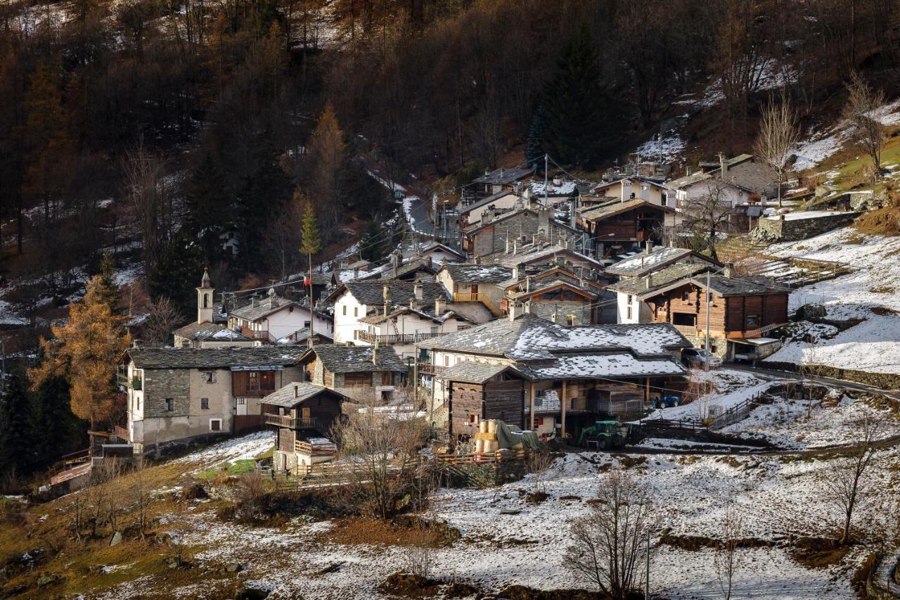 Hellochalet - Maison Paquier - Family Ski Holiday In The Resort Center Valtournenche Luaran gambar